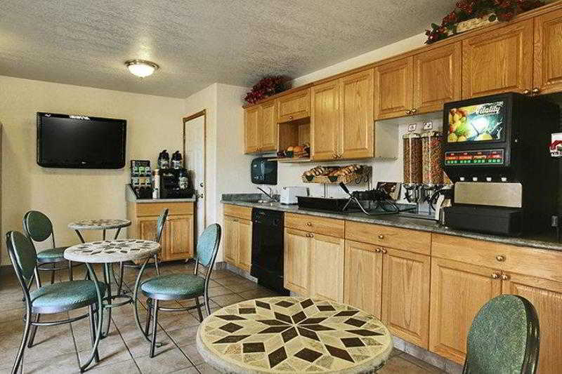 White Wolf Inn Hinton Restaurant foto
